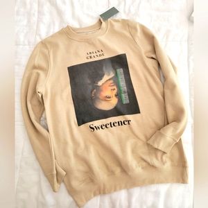 Ariana Grande sweetener cover crewneck